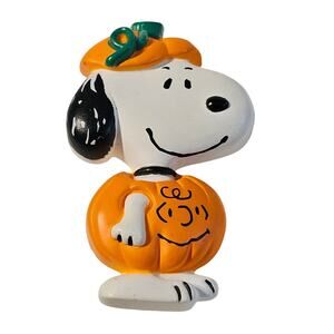 Hallmark Snoopy Pumpkin Halloween Brooch Pin 1.66" Peanuts HMK CDS UFS